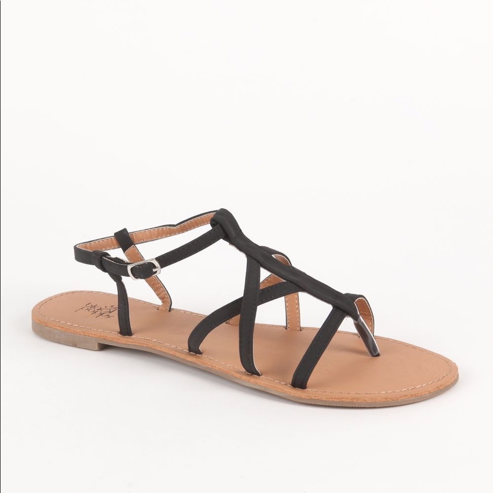 black poppy sandals in tan & black